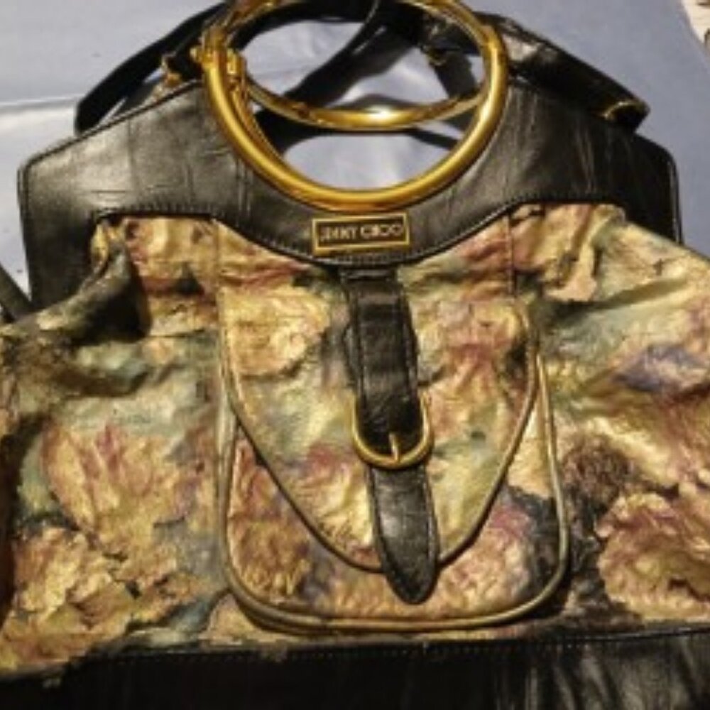 Medium Size Purses - Picture 3 of 3